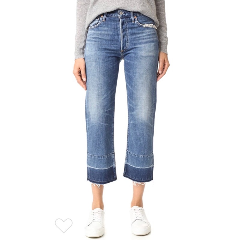 Cora crop relaxed undone hem